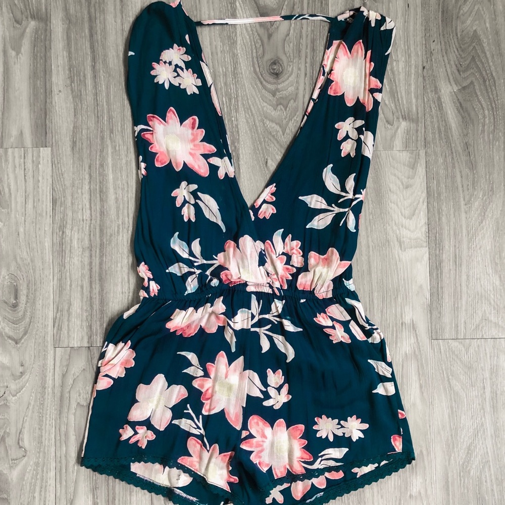 BILLABONG FLORAL ROMPER
